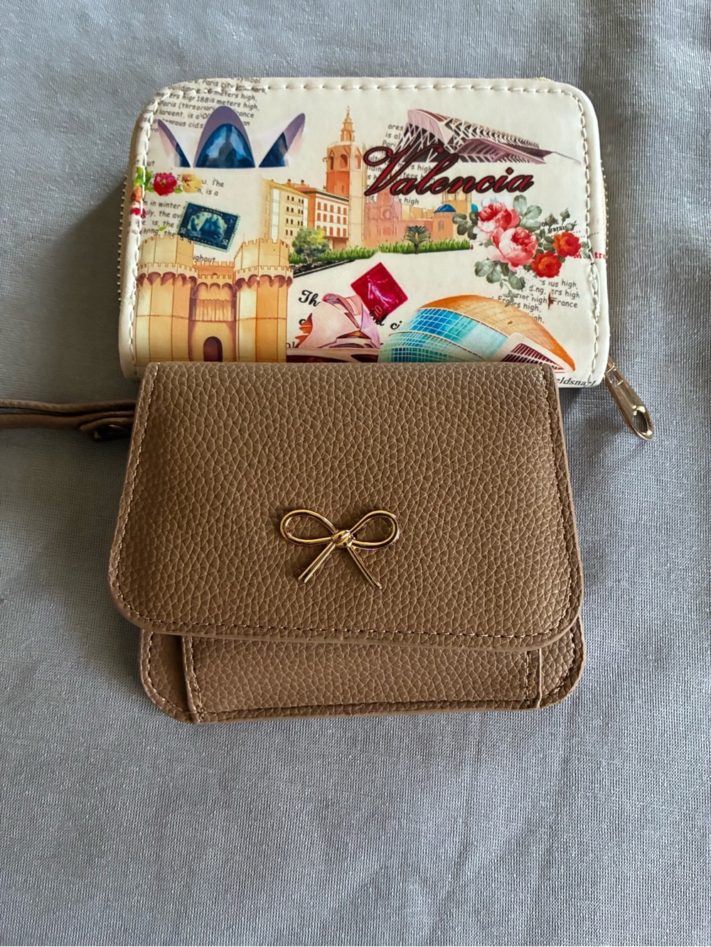 Compact Taupe Women's Wallet with Gold Bow Accent
